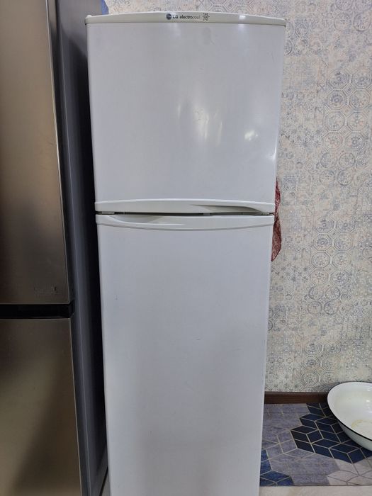 Продаётся холодильник