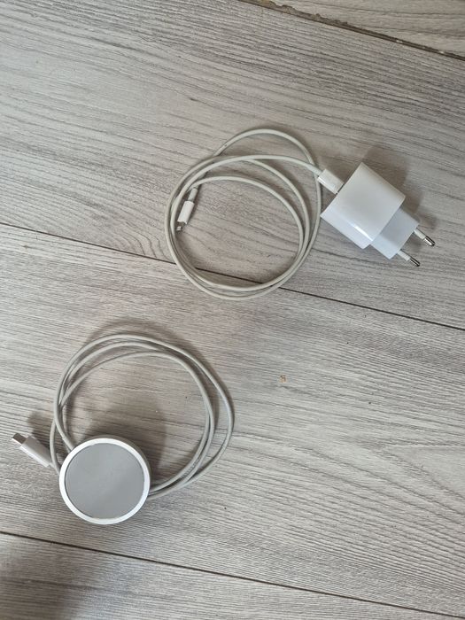 Încărcătoare iphone originale