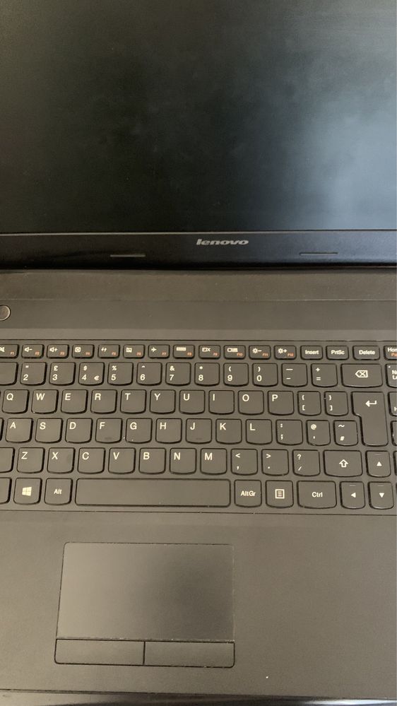 Laptop Lenovo, model 80EV