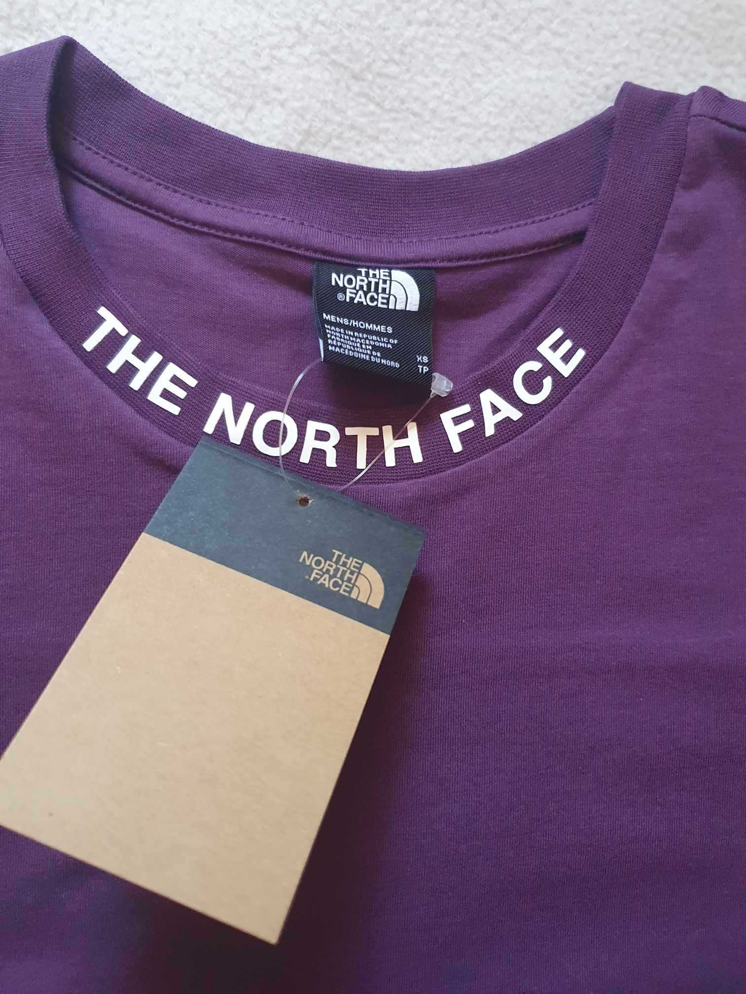 Тениска The North Face Zumu