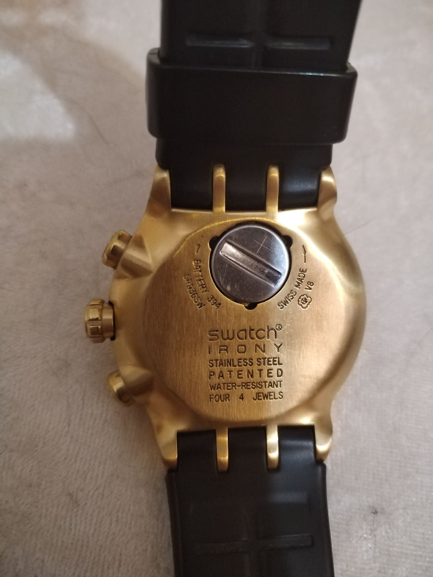 Мъжки часовник Swatch YOG402G