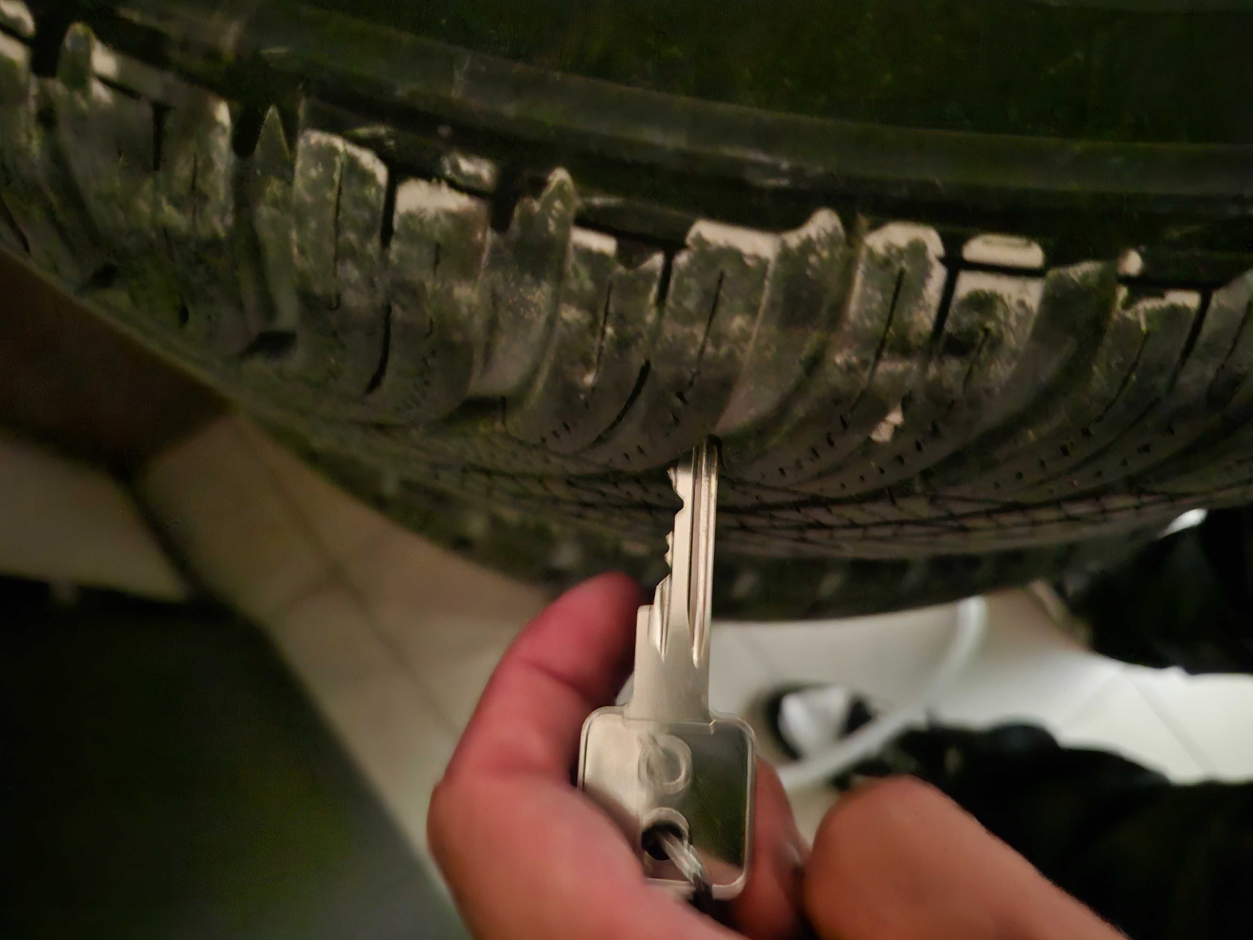 Джанти с гуми 5х108 205/55/16