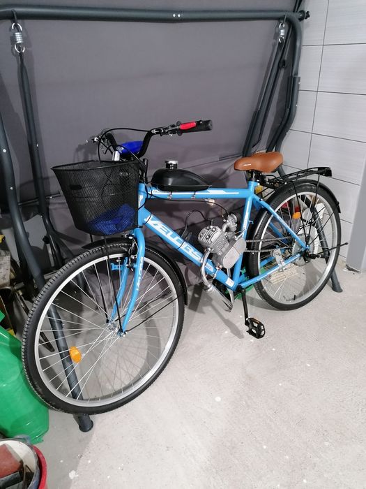 Bicicleta cu motor