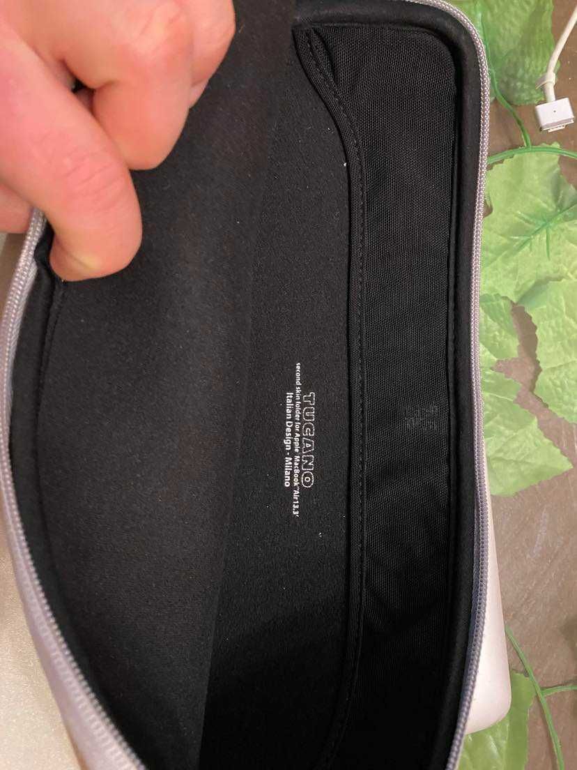 Лаптоп Macbook Air (2014 13 inch.) + Калъф "TUCANO" подарък