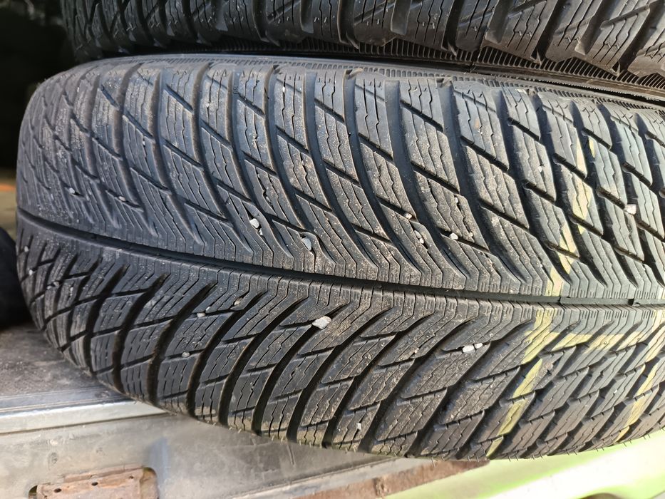 Anvelope MS iarna 235 60 17 Michelin 8.9mm 2020