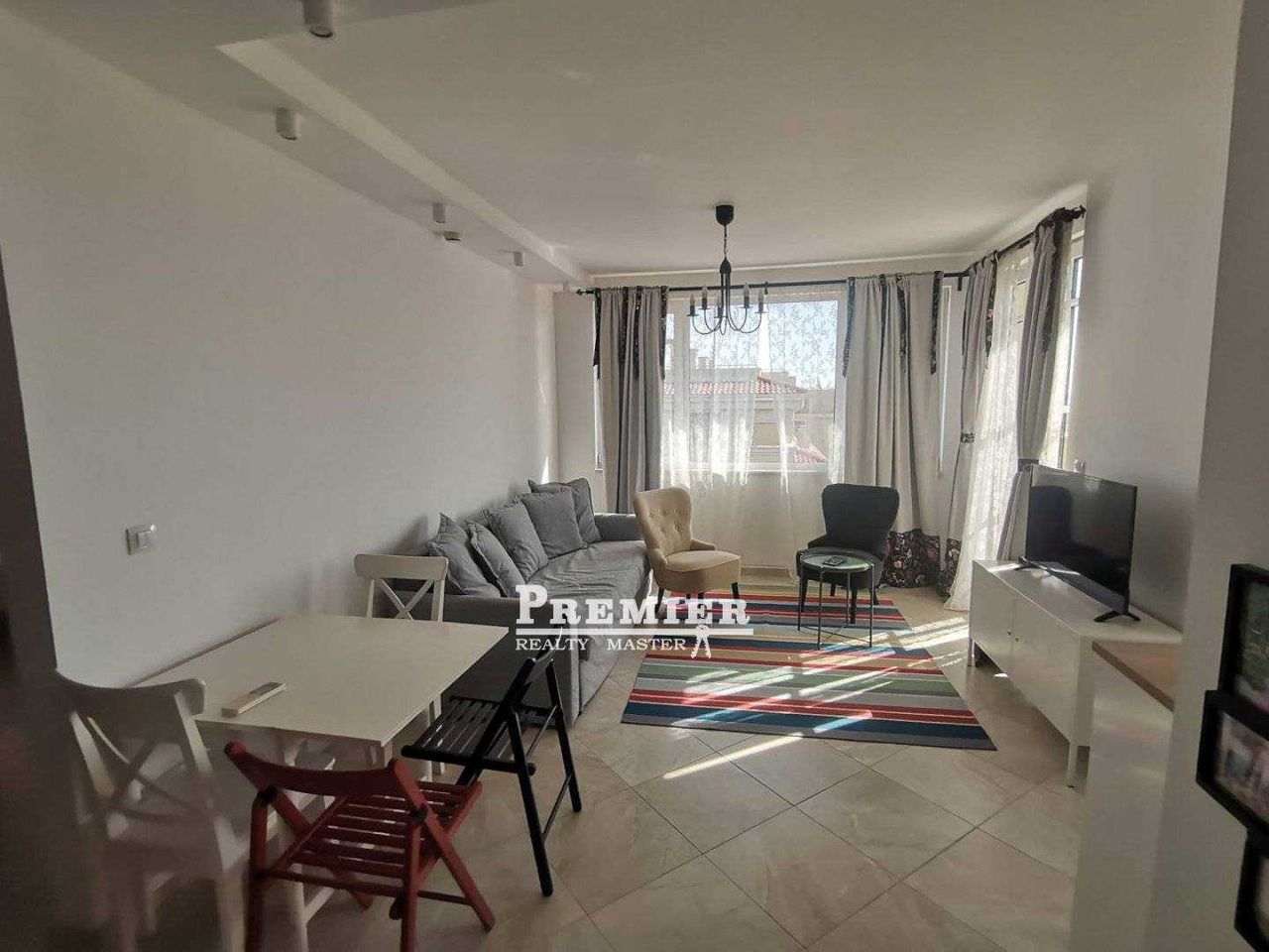 Продава се Тристаен апартамент в Черноморец - 94 кв.м за 1809 €/кв.м - Снимка #8