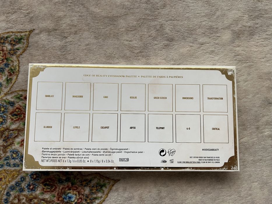 Paleta farduri KVD Beauty vegan