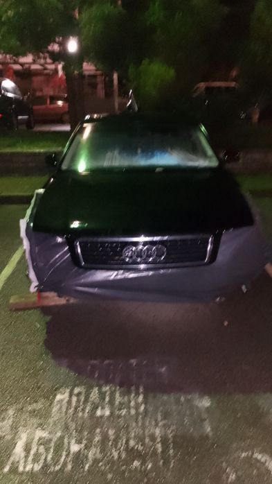 Audi A8 4.2  на части