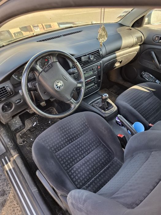 VW Passat B5.5 1.9 TDI 130 CP – An 2002 – 288.000 km