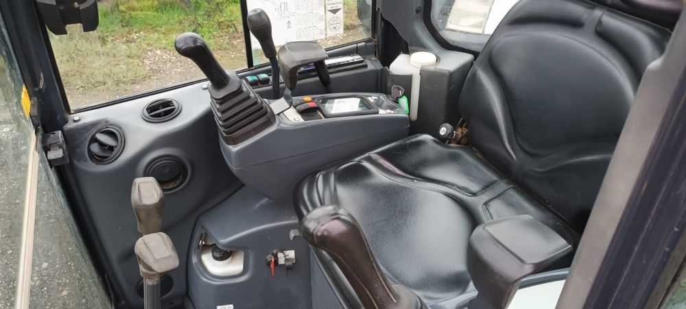 Excavator miniexcavator eurocomach 2021 cabina închisă