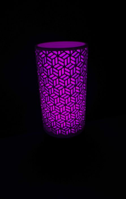 Lampa decorativă 3D tip hexagon  RGB, control Wi-Fi / aplicație mobilă