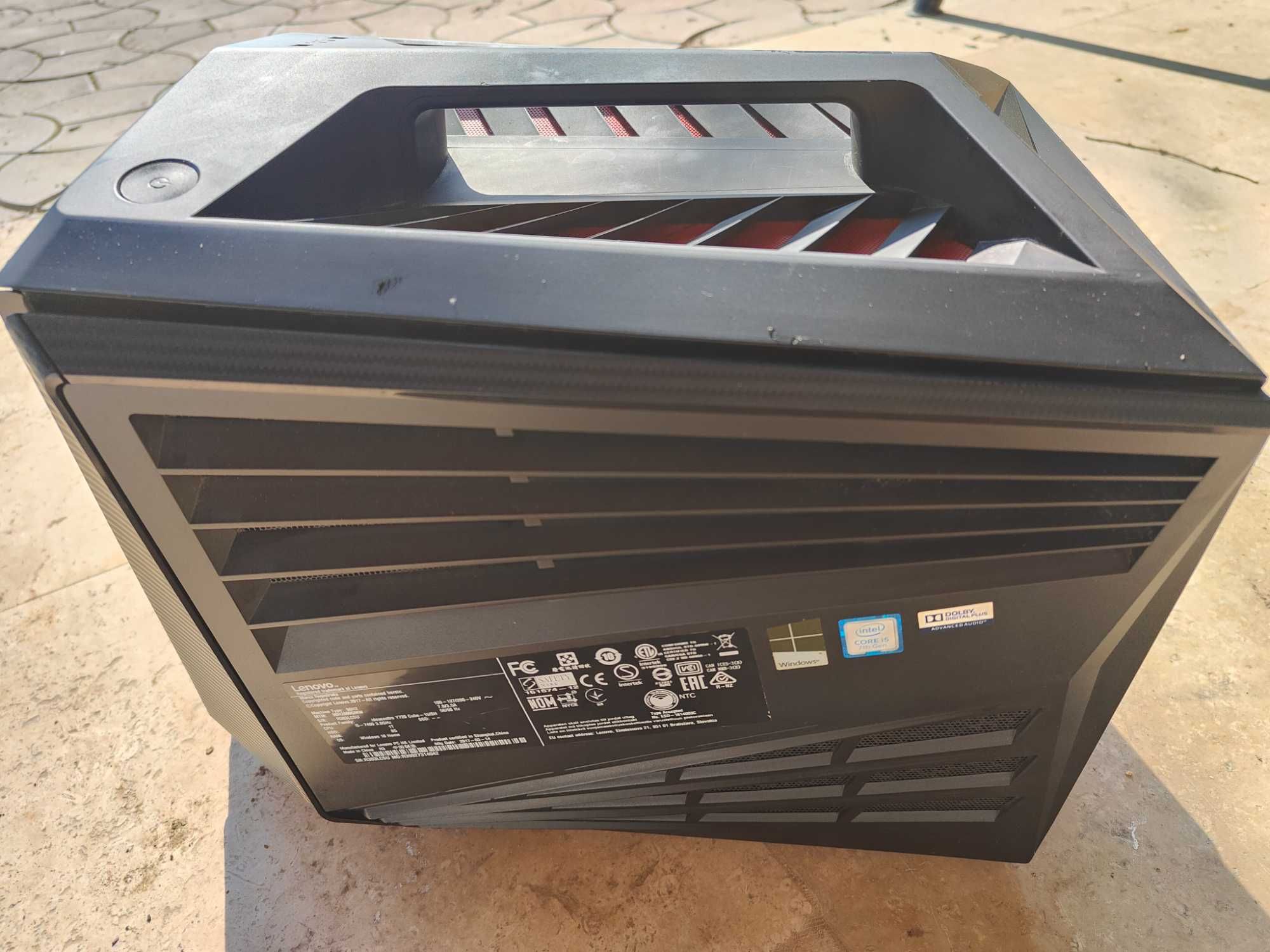 PC Gaming Lenovo Y720 Cube