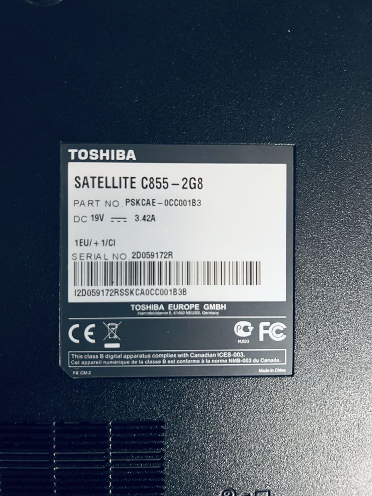 Лаптоп - TOSHIBA