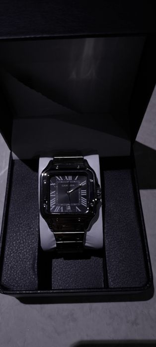 Часы Cartier Santos - Black Dial