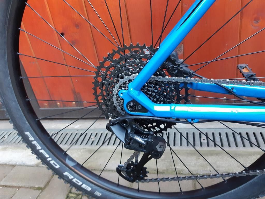 Bicicletă MTB Canyon 29er