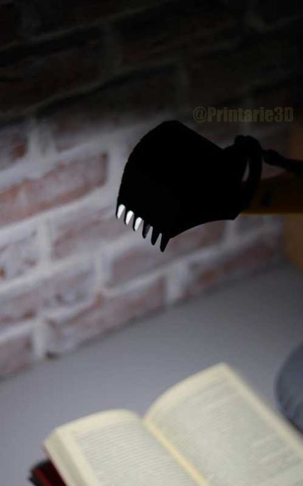 Lampa birou copii Excavator – LED USB, print 3D