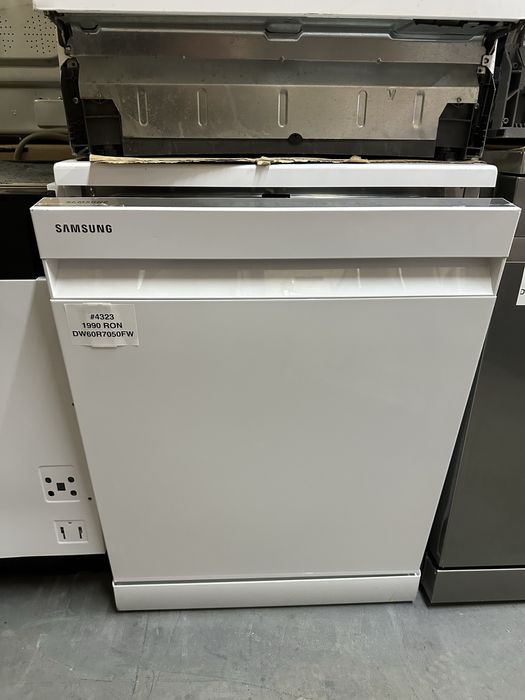 !! Promotie 1400 RON!! Masina de spalat vase Samsung DW60R7050FW