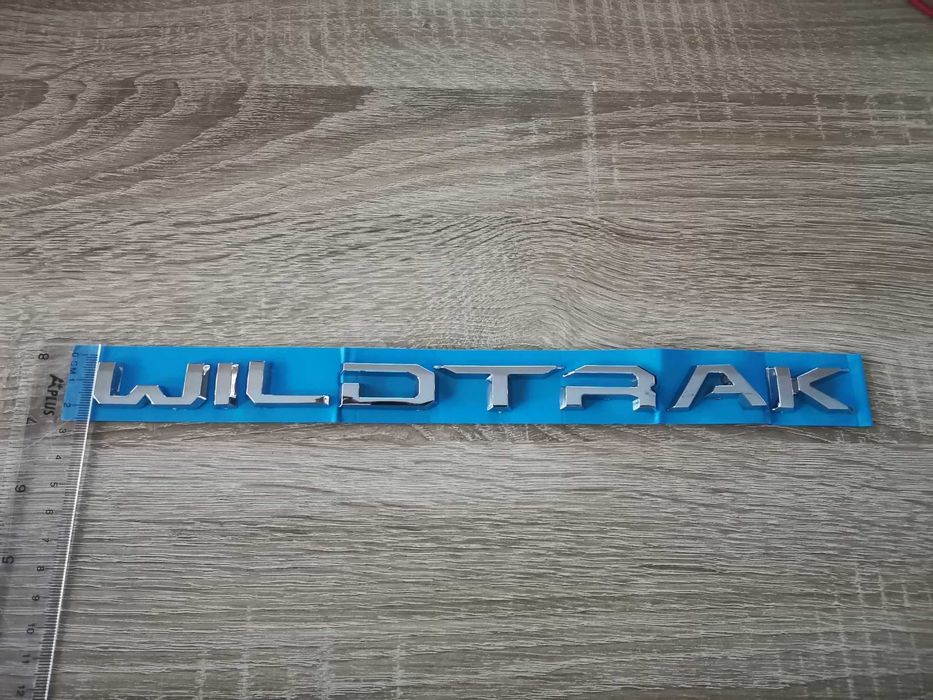 надпис Ford Wildtrak малък размер