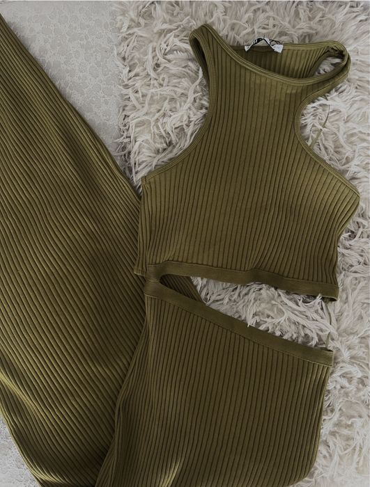 Нови дрехи с етикет