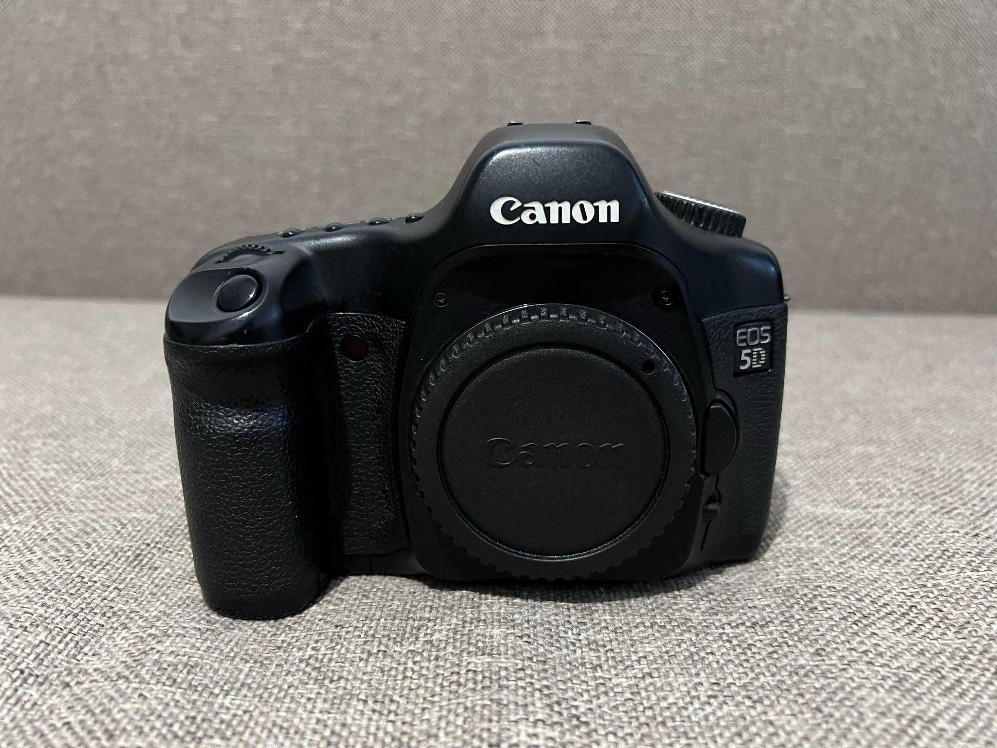 Aparat Foto Canon EOS 5D
