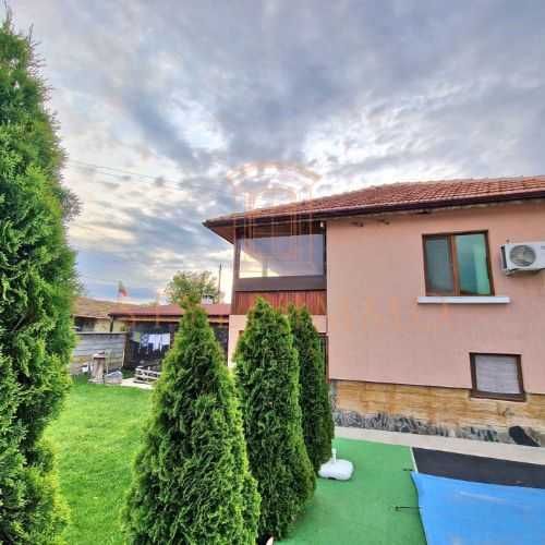 Продава се Къща в Разград, Промишлена зона - Изток - 160 кв.м за 832 €/кв.м - Снимка #18