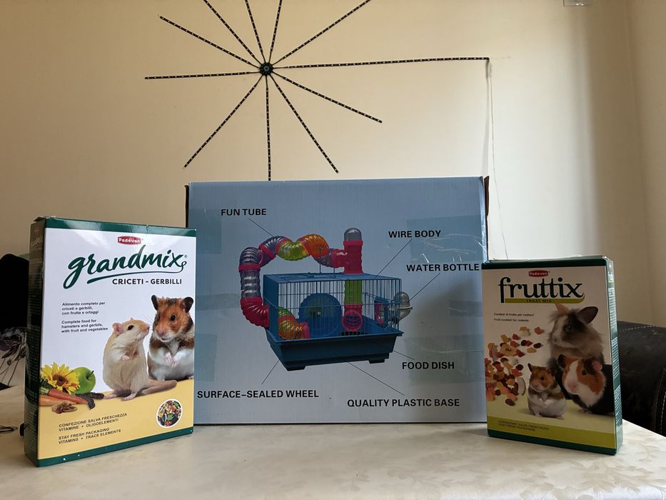 Vând cușcă hamsteri!