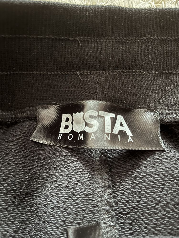 Pantaloni Scurti "Busta Romania" 100% bumbac marime L-XL (noi)