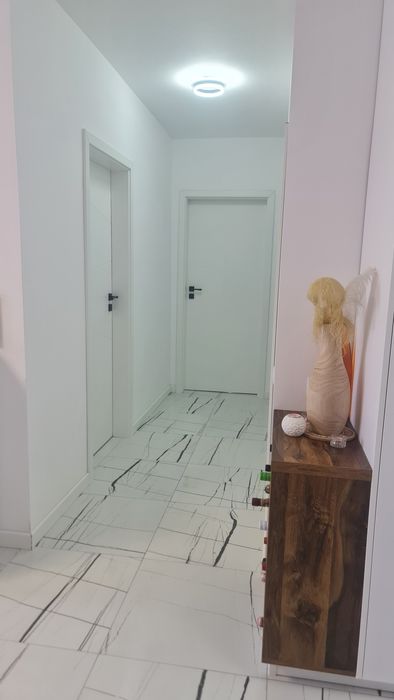 Apartament 3 camere zona Terra