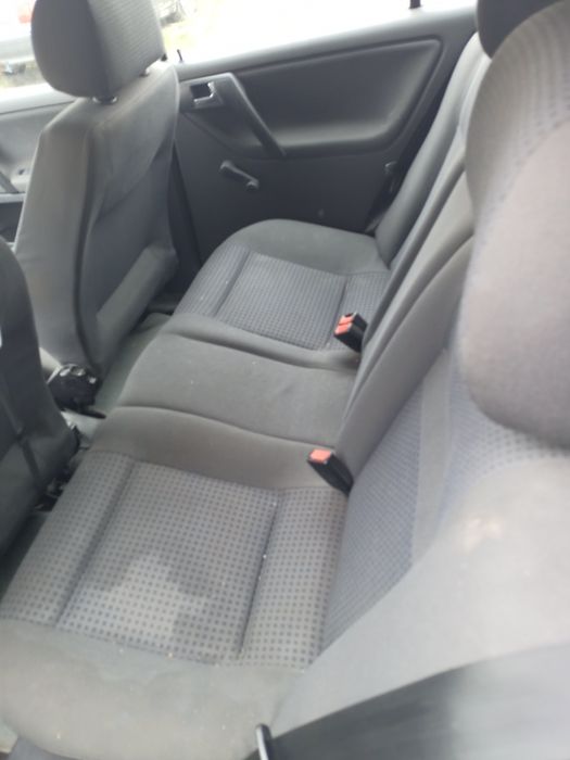 VW polo автомобил