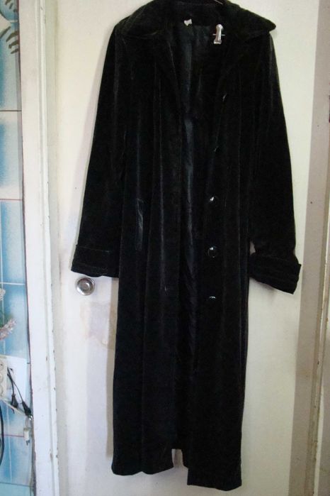 женское манто вилюровое