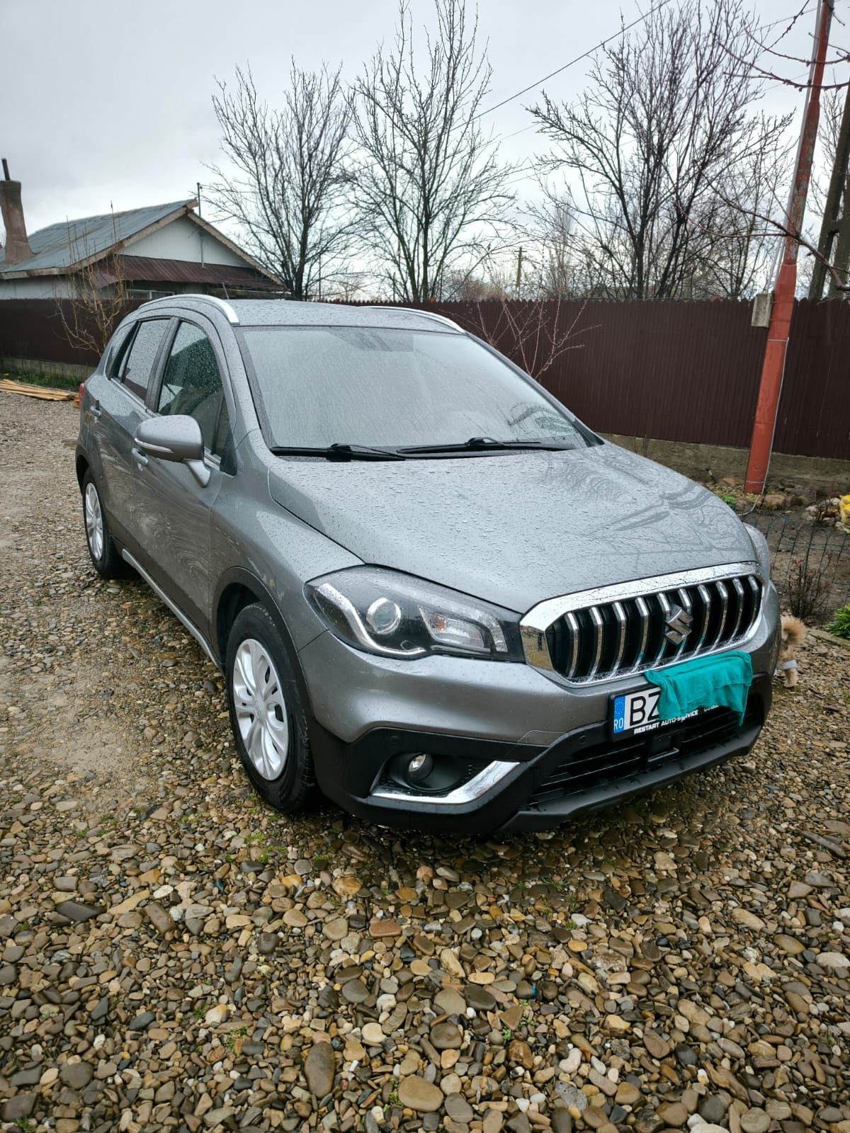 Suzuki SX4 S-Cross 

Tren de rulare:

*Tractiune integra