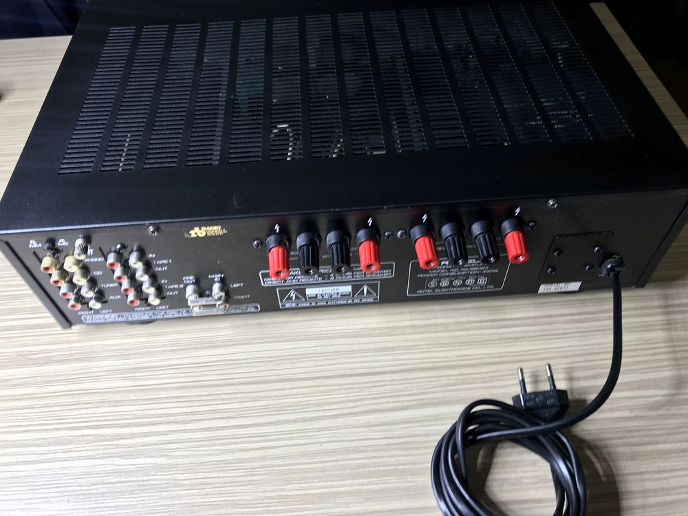 Vand amplificator ROTEL  RA-980-BX