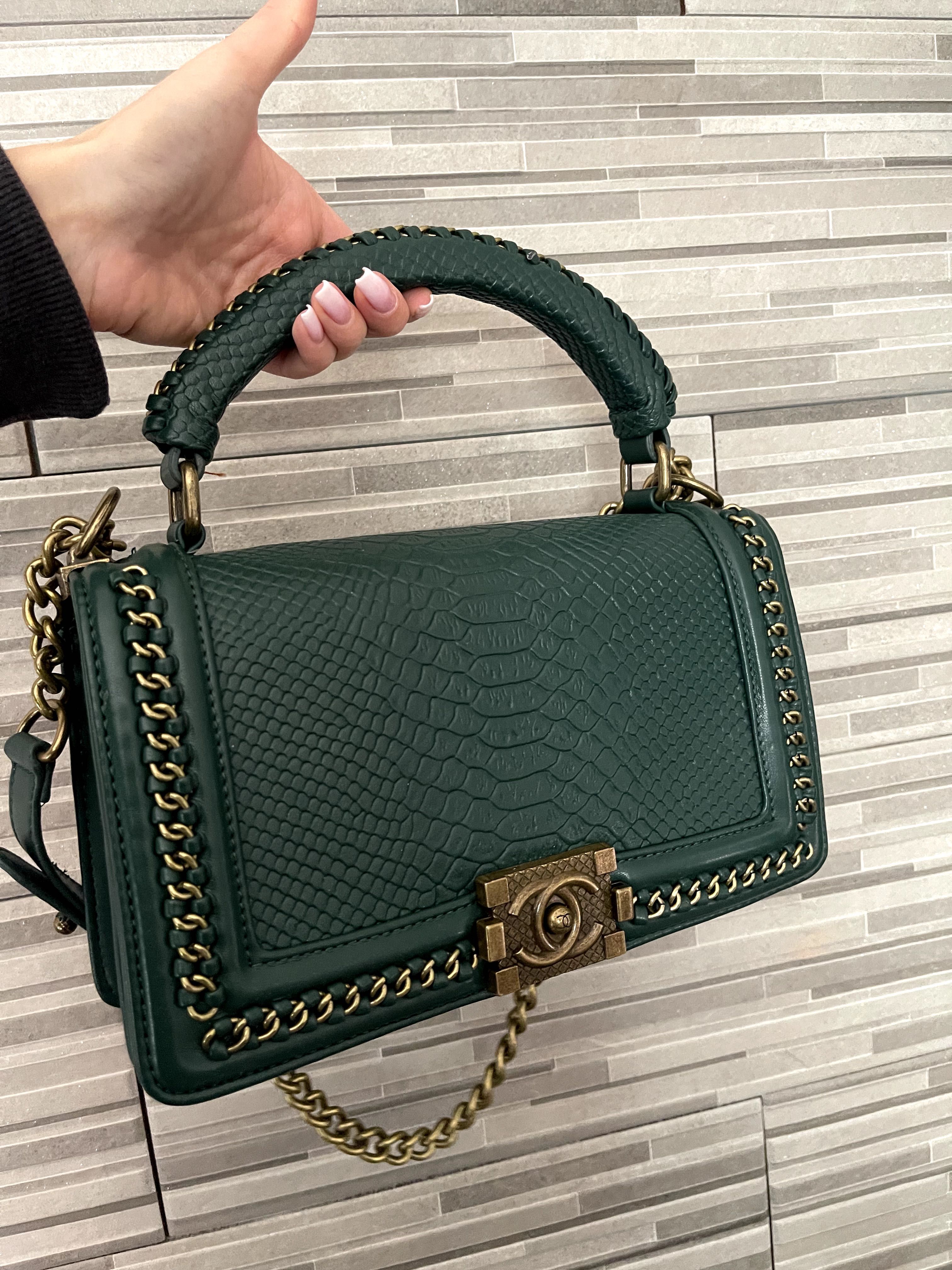Chanel зелена чанта дамска нова шанел естествена кожа ръчно шита топ