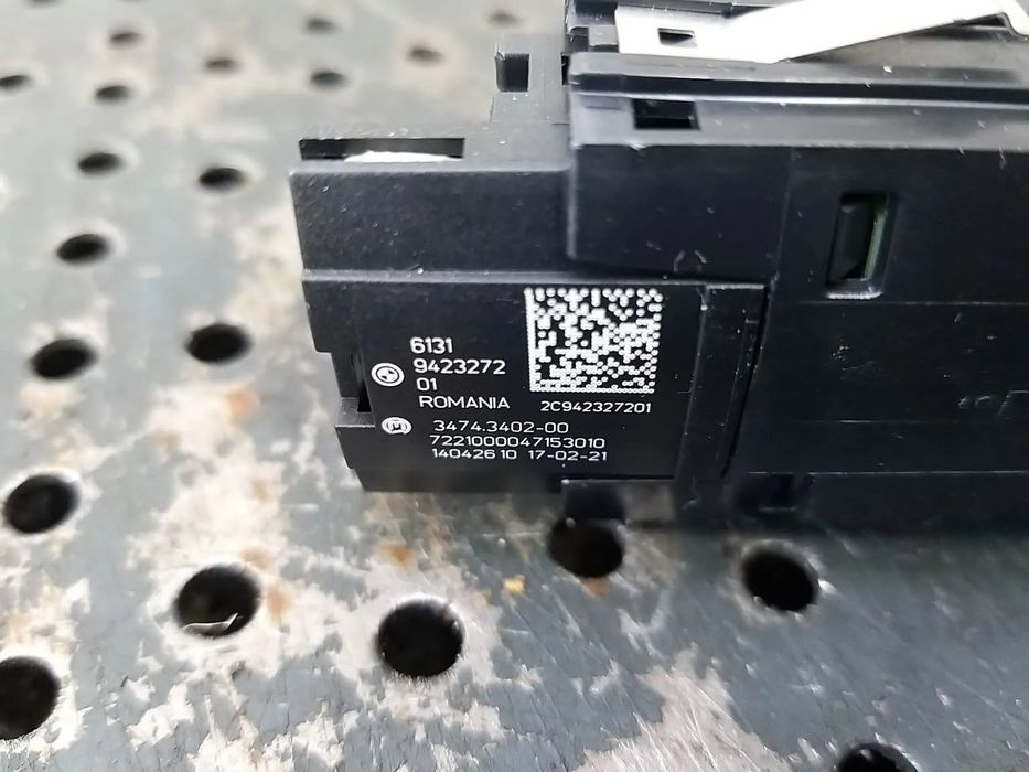 Buton avarii bmw x3 g01 2c942327201 61319423272