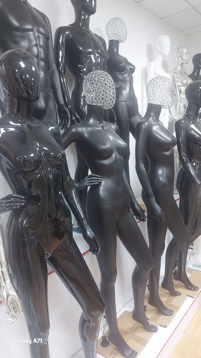 Манекен оригинал фабричный.