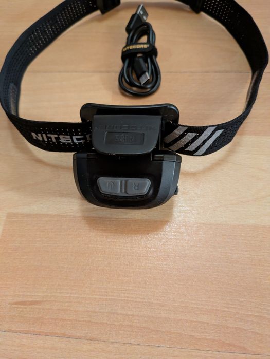 Lanterna Nitecore NU35