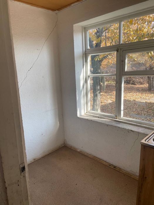 Ангрен  Чинниобод йер уй-ховли сотилади 12 соток