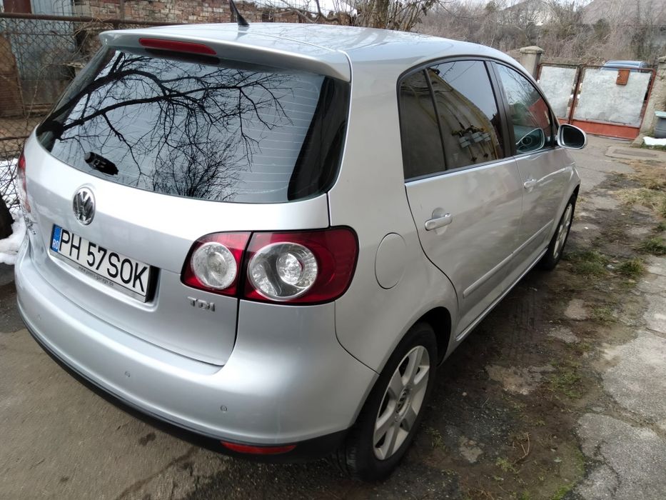 Vind Golf 5 , an 2008 , D.1.9 , 105 cai , manuală 6+1 trepte !