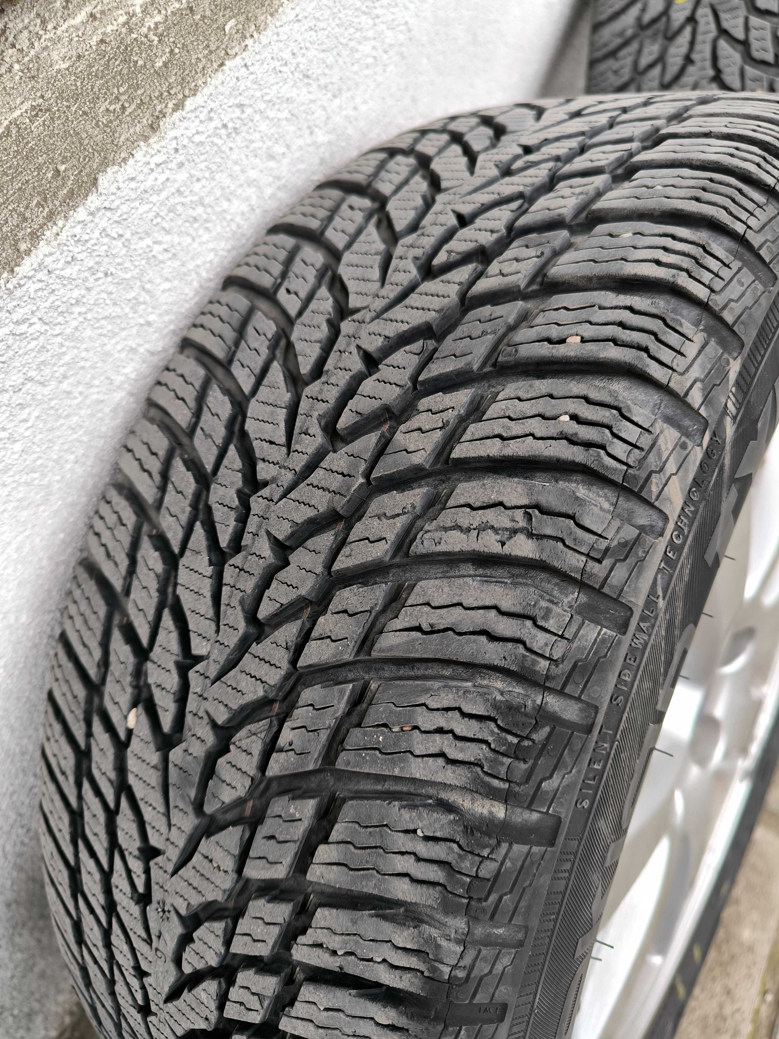 Джанти Волво 16" с гуми NOKIAN 215 55 R16 зимни