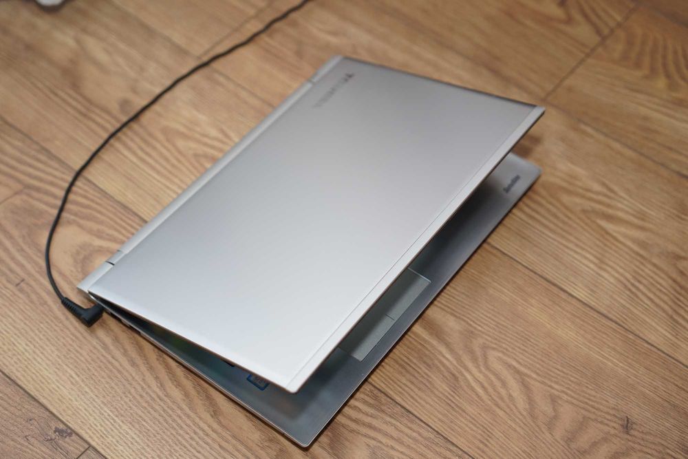 Laptop Asus Toshiba i7 SSD1tb p video dedicata 8gb 16ram win 11