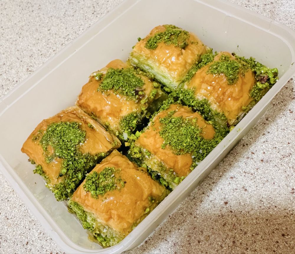 Turk pahlavasi,baklava,turk shirinlik,handom pistali,fistashka