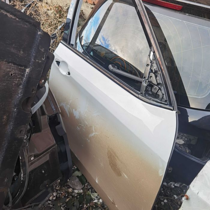 Врати за бмв х5 ф15