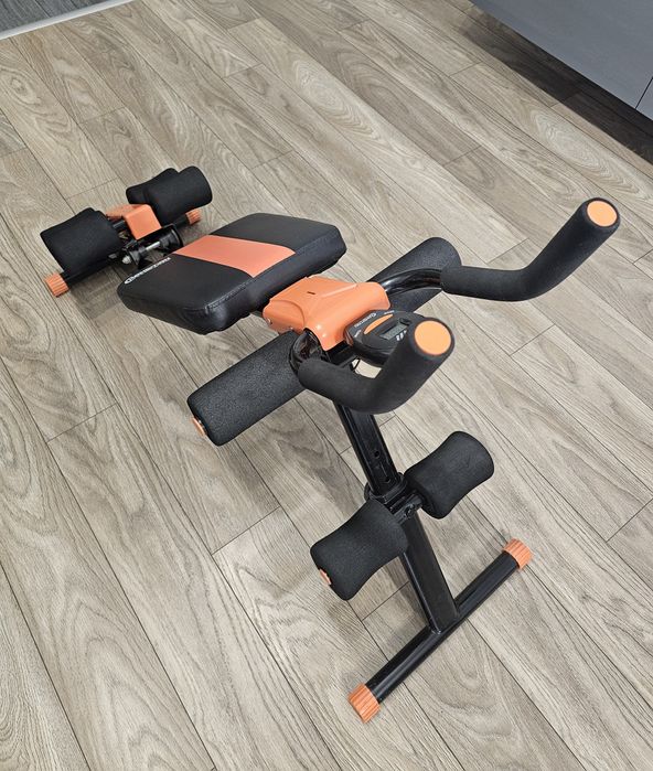 Aparat fitness de abdomene - stare perfectă