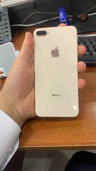 Iphone 8plus  ёмкость 76%, Память 256гб