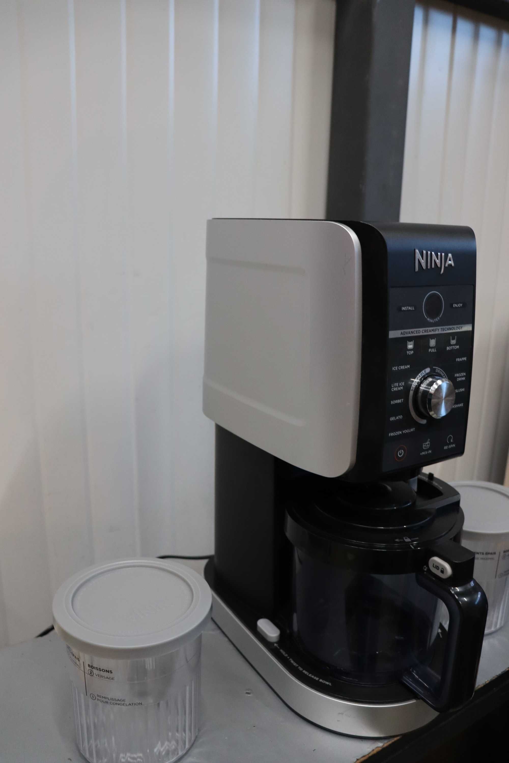Ninja NC501 CREAMi Deluxe 11в1 сладолед, сорбета, смутита,зам. напитки