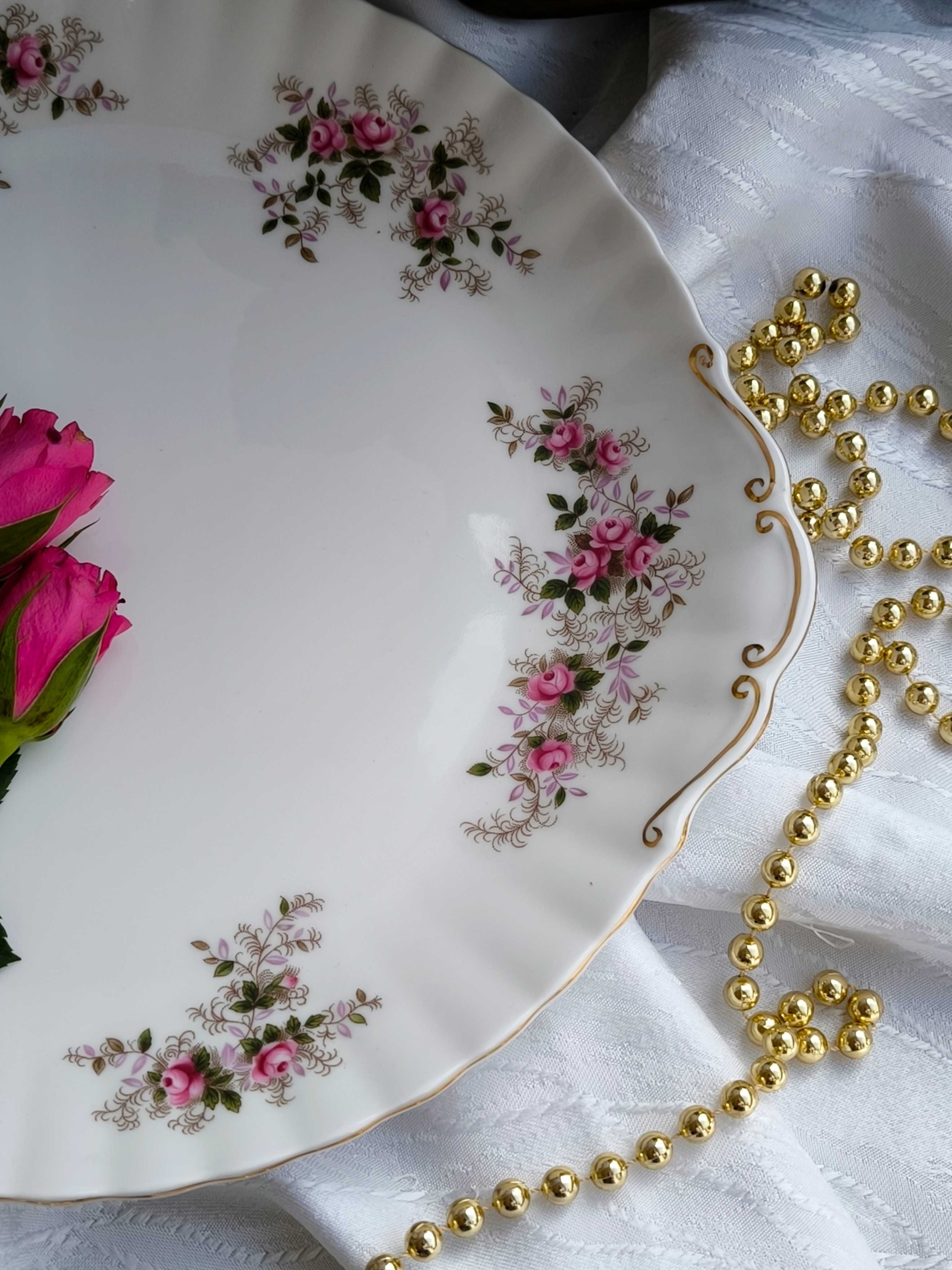 Плато Royal Albert – серия "Lavender Rose"