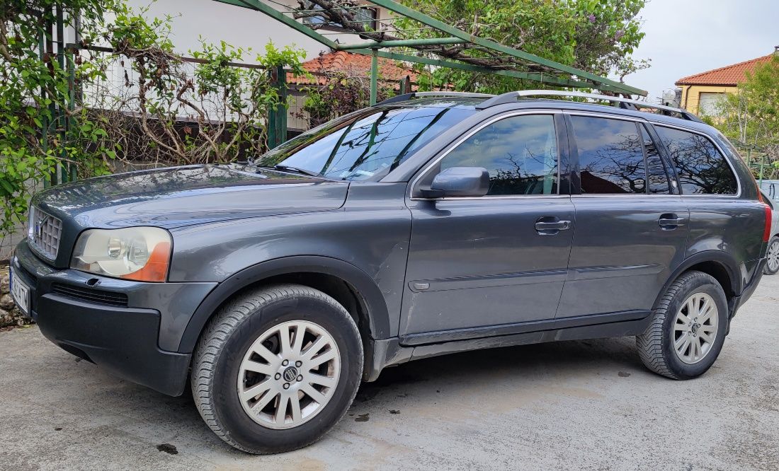 Продавам Volvo XC 90