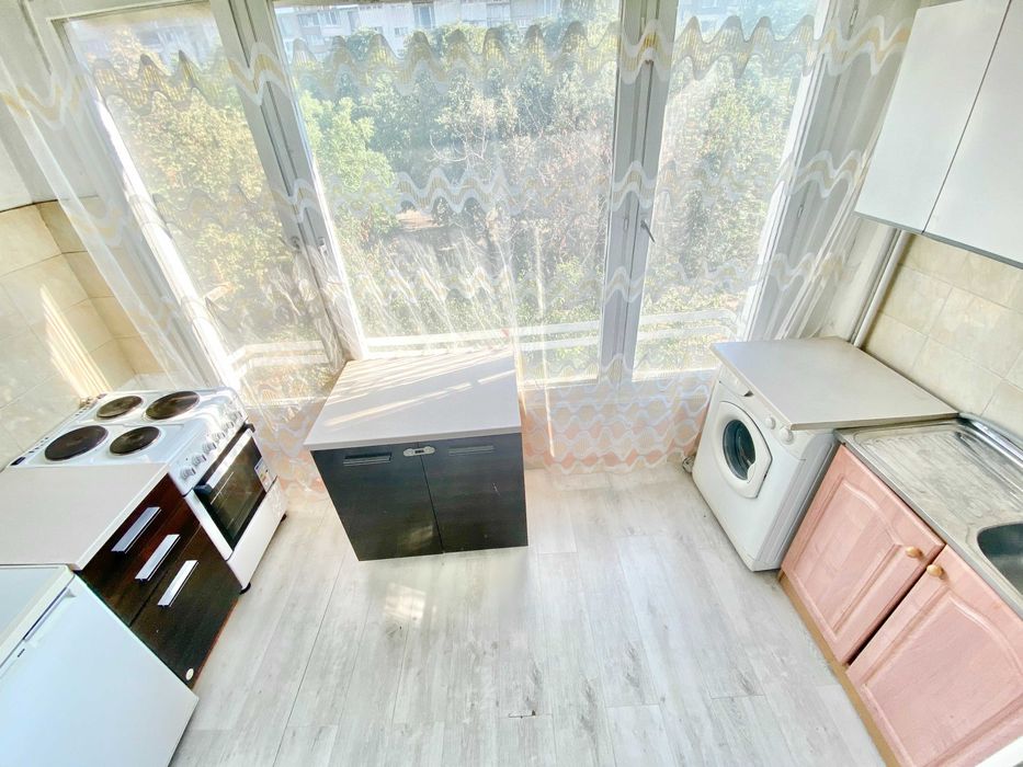 Продава се Едностаен апартамент в София, Красна поляна 2 - 50 кв.м за 1740 €/кв.м - Снимка #1