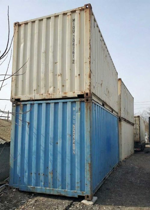 Vindem Containere 6m (20ft) si 12m (40ft) – Oferim Transport si Macara