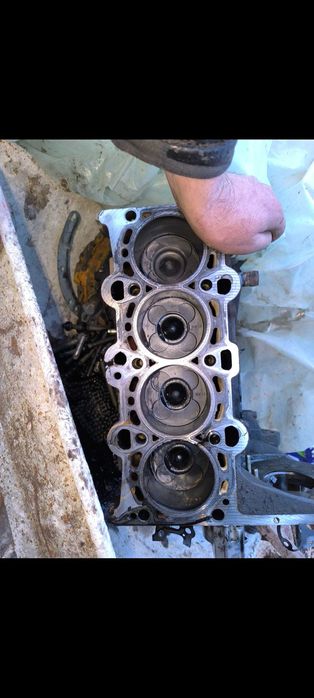 За BMW E46 320д 136к.с останали части здрави !!